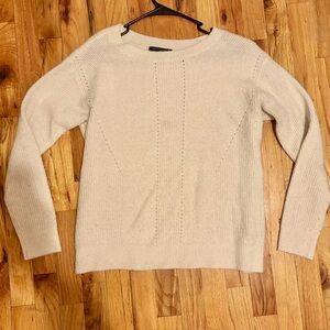 Banana Republic Cream Crew Neck Sweater